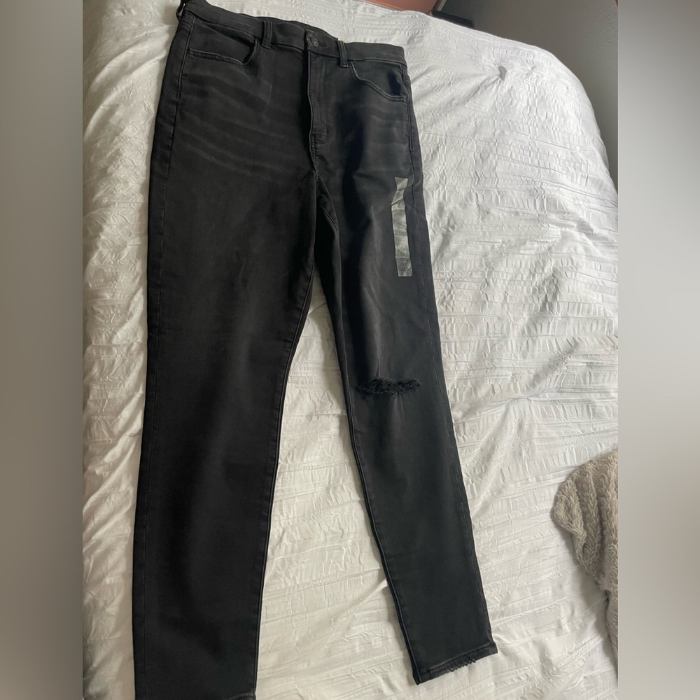 Never worn black American eagle jeans